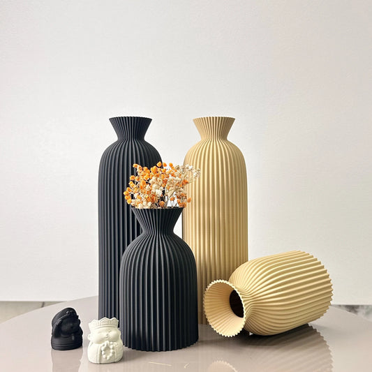 2-Piece Set of Wavy Pattern Dried Flower Vase,