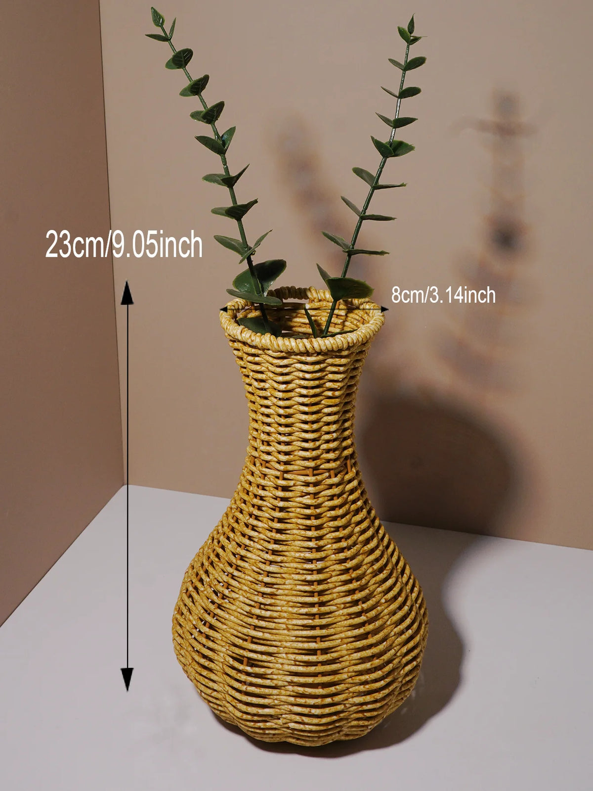 Japanese hand-woven desktop vase arrangement